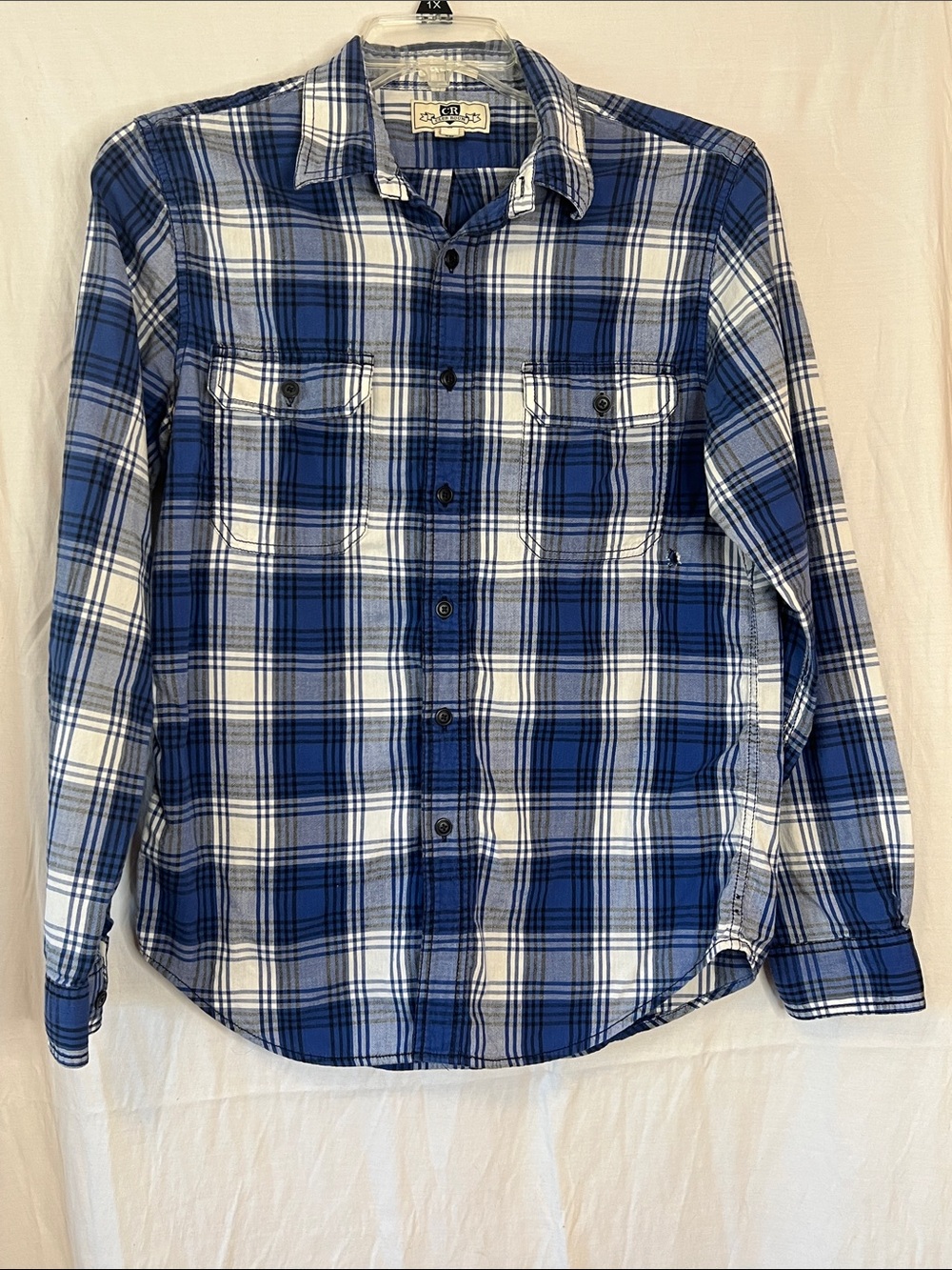 Men's Blue & White Plaid Button-Up Shirt size M